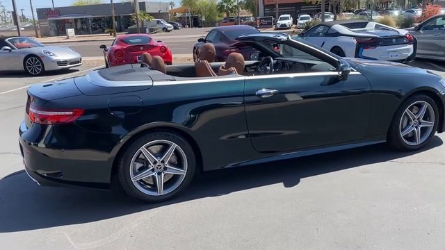 2018 Mercedes E400 cabriolet in Emerald Green смотреть онлайн