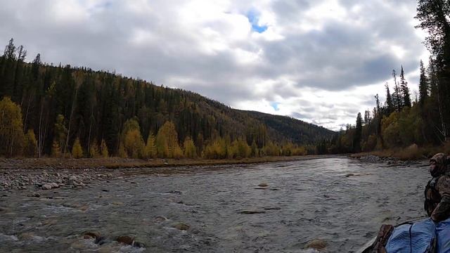 Горная река, идем вверх Солар стрела 420 | Тащим лодку на себе | Часть 1 смотреть онлайн