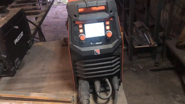 FoxWeld UNO MIG 207 LCD Спустя 3 месяца использования ?????? смотреть онлайн