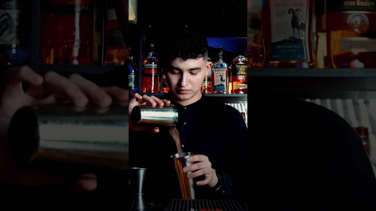 Создание коктейля - Illusion Bar - Ульяновск смотреть онлайн