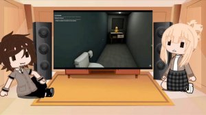 реакция родителей малыша в жёлтом