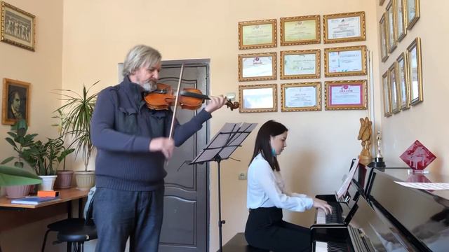 Кулимова Алина 3 курс. преподаватель Трехманенко М.И. Телеман Соната 1 g-moll смотреть онлайн