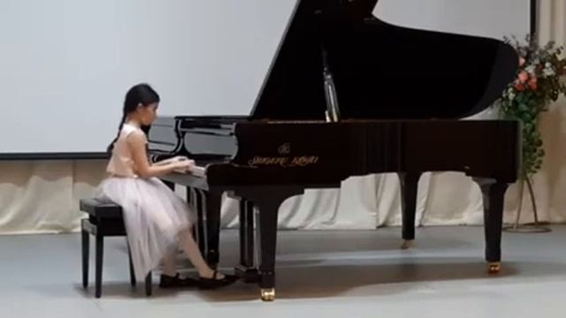 Валиева Камилла Д. Кабалевский "Медленный вальс" смотреть онлайн