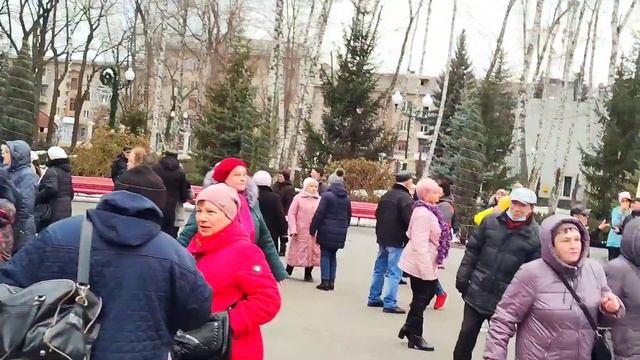 Карпаты Танцы в парке Горького Харьков Февраль 2022 смотреть онлайн
