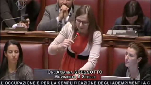23/04/2014 Arianna Spessotto 'Accolto odg al DL LAVORO ora il Governo rispetti i suoi impegni' смотреть онлайн