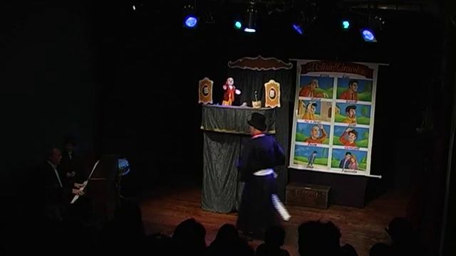 ELISIR D'AMORE VAPOROTTI, spettacolo di burattini e cantanti lirici смотреть онлайн