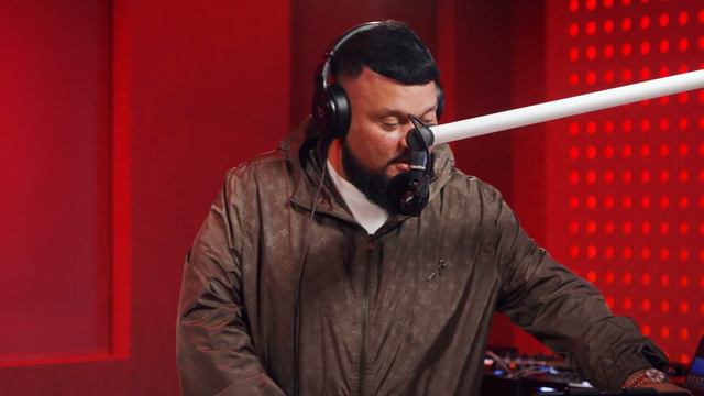 Threw 8k in the Pool and Spent 1 Night with Diddy! | Being Charlie Sloth s4ep11 смотреть онлайн
