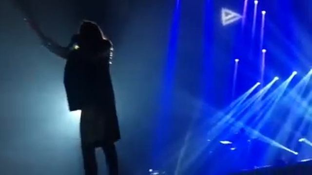 30 Seconds To Mars - Bright Lights