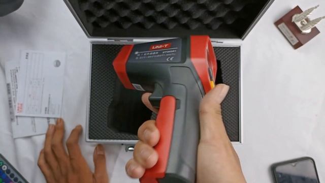 Review Dan Unboxing UNI-T UT303A+ смотреть онлайн