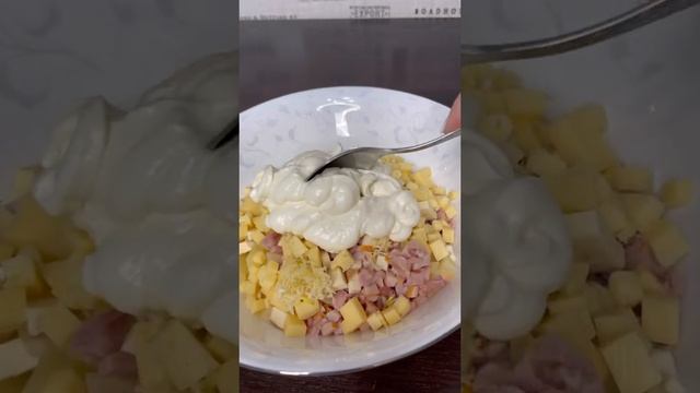 Простой но вкусный салат.