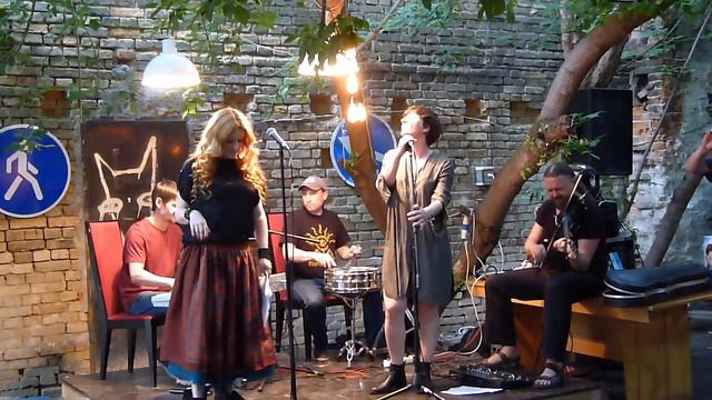 Соня Сотник&Тата Кеплер - Мне нравятся женщины ( 05.07.2018 Киев ) смотреть онлайн