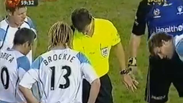 Fred elbows Milligan смотреть онлайн