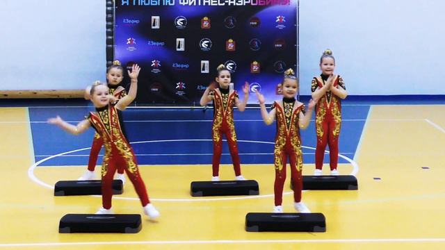 Клуб Зефир, соревнования Подольск, 10 февраля 24 года. Пчелки финал. Болгова Злата, ??? смотреть онлайн