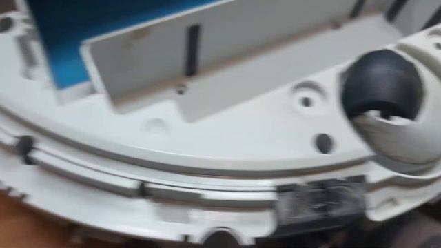 Ремонт робота-пылесоса Xiaomi Mi Robot Vacuum Cleaner SDJQR02RR Ошибка 109 Обрыв в цепи вентилятор смотреть онлайн