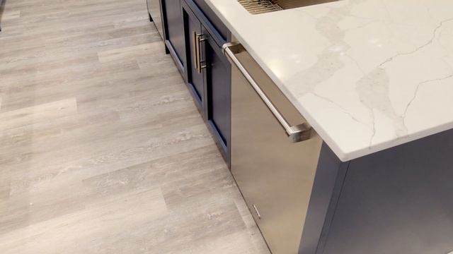 The BEST and WORST Appliances for Your Kitchen Island смотреть онлайн