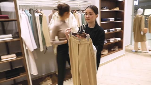 ПОКУПАТЕЛИ ПРОТИВ ПРОДАВЦОВ | 12Storeez смотреть онлайн