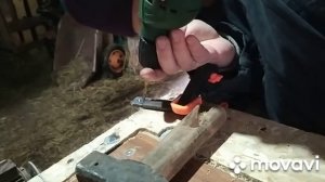 Простейшее приспособление для изготовления шкантов.