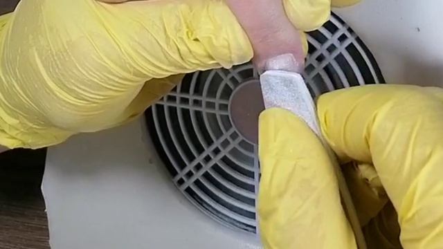 Коррекция ногтей нарощенных жидким полигелем. смотреть онлайн