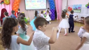 Мой бумажный самолёт отправляется в полёт танец детский сад Радуга группа Мультяшки Выпуск 2019