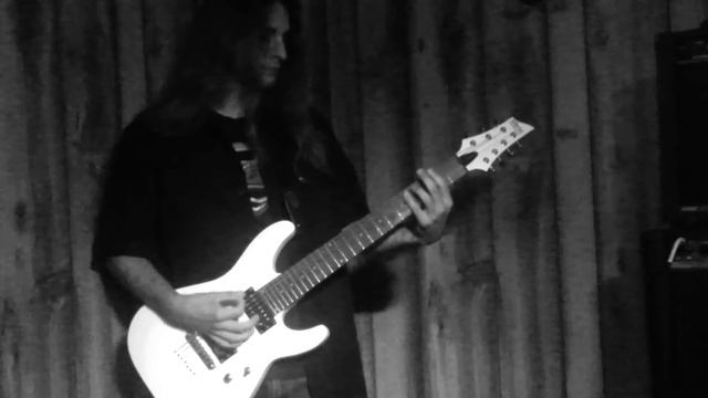 Improv on my new Schecter C7 Deluxe смотреть онлайн