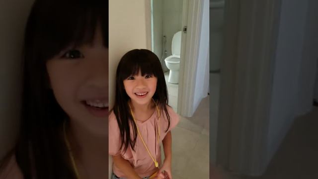 新山酒店 смотреть онлайн