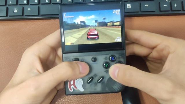 Burnout Legends "PSP" (Anbernic RG35XX Plus) смотреть онлайн