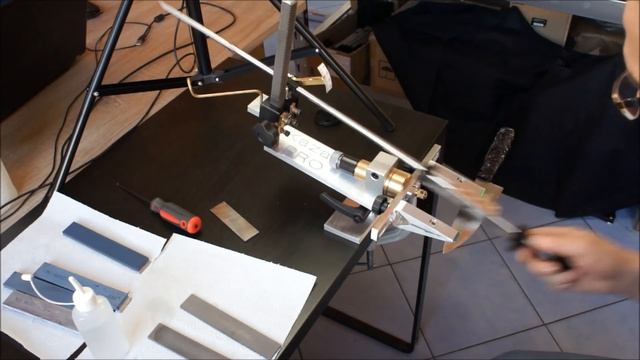 Заточка японского кухонника VG-MAX на устройстве Казак ПРО. смотреть онлайн