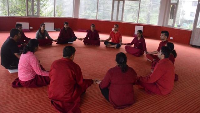 Ossho Ke Sath Chaye By ( Sw. Bodhi Sandesh ) (Lyrics : Sw. Neelanchal ) ( Music : Sw. Veet Murari смотреть онлайн