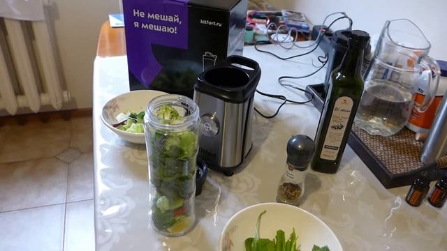 Обзор блендера Kitfort KT 1352 Shake & Take смотреть онлайн