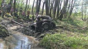ГОНКА ПО БЕЗДОРОЖЬЮ И БОЛОТУ НА КВАДРОЦИКЛАХ