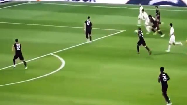 Гарет Бейл "Финты ,голы" Лучший 11 номер! смотреть онлайн