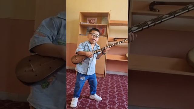 Алибобо кушик айтишни эплайдими буни вакт курсатади.. смотреть онлайн