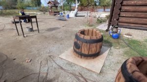 изготовление и  покраска  бочек  из  цемента..  мастер  класс.