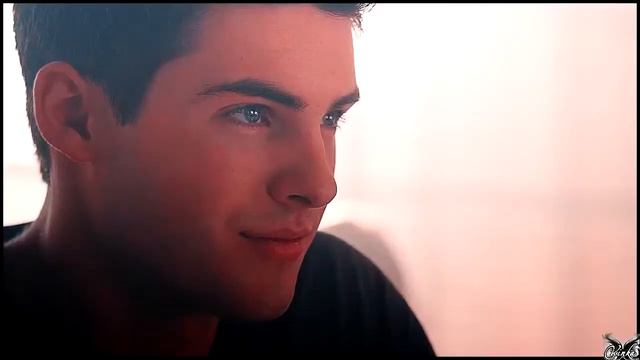 Cody Christian oh nah смотреть онлайн