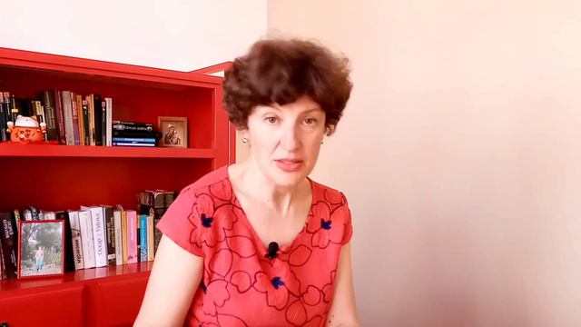 "Ящик для письменных принадлежностей" — новелла от автора "Хазарского словаря" смотреть онлайн
