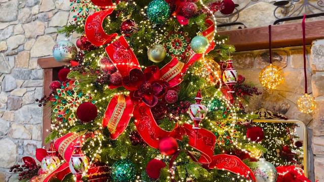 A Classic Traditional Christmas Collection смотреть онлайн