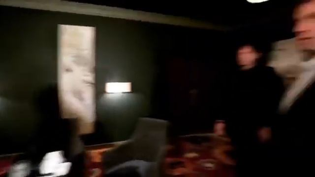 ЕМЕЛЬЯНЕНКО РАЗБИЛ ЛИЦО В КРОВЬ КОКЛЯЕВУ🔥 Кепкой в ресторане смотреть онлайн