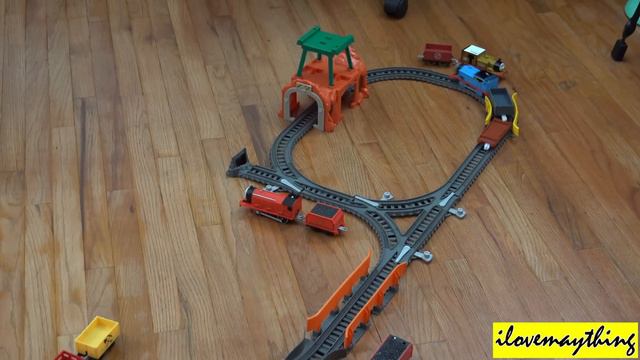 Thomas & Friends Trackmaster: Old Vs New Trackmaster Trains On Gordon's Hill