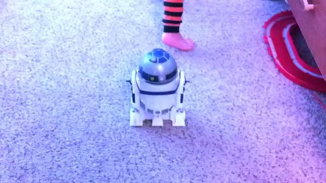My R2D2 смотреть онлайн