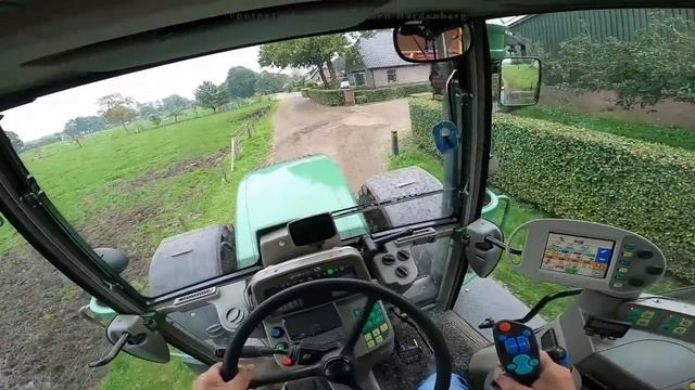 Cab View | Fendt 916 Vario TMS | Mais Silage