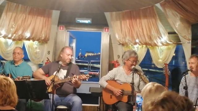 Лев Сандюк По проспекту смотреть онлайн