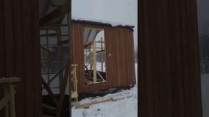 Монтаж планкена на стены вертикально без скрытых крепежей