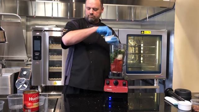 Recipe - How to Make Fresh Salsa in the Vitamix Vita-Prep 3 смотреть онлайн