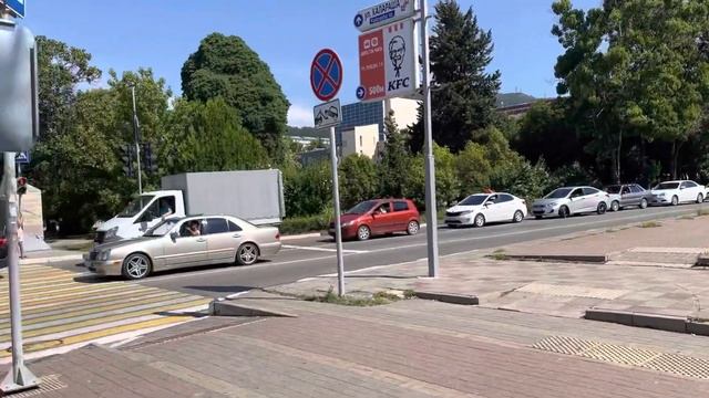 Паковка уровня "Бог" , на перекрестке за 100м от ГИБДД! смотреть онлайн