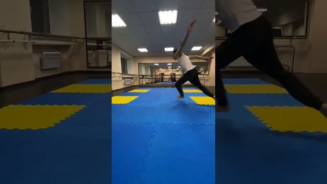 #capoeira #капоэйра #акробатика #сальто #спорт смотреть онлайн