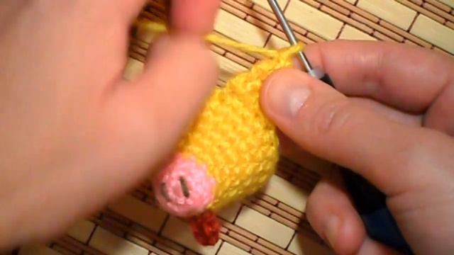 МАСТЕР-КЛАСС: Брелок вязаный крючком. СВИНОШАРИК. Игрушка крючком. Амигуруми. смотреть онлайн