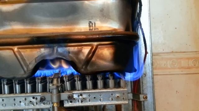 Газовая колонка Юнкерс смотреть онлайн