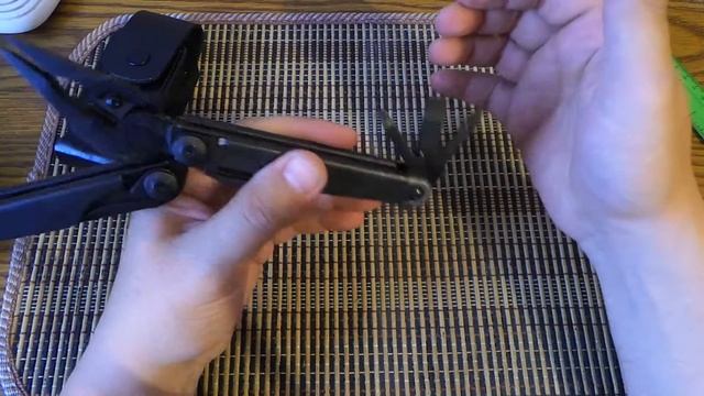 Взгляд на Leatherman SURGE после недолгой эксплуатации.
