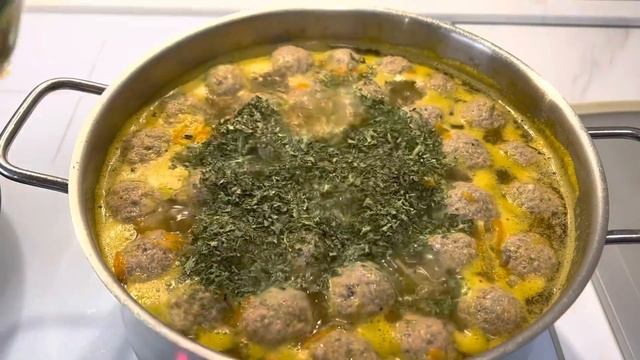 МЕНЮ НА ДЕНЬ/ Завтрак, обед и ужин/ Омлет с тортильей, суп с фрикадельками, фаршированный картофель смотреть онлайн