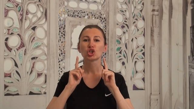 Йога для лица с Ларисой Тильки. Запись 30.05.2020 смотреть онлайн